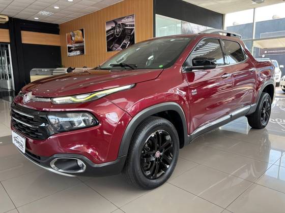 FIAT TORO 2.0 16V TURBO DIESEL VOLCANO 4WD AT9 FIAT TORO 2.0 16V TURBO DIESEL VOLCANO 4WD AT9
